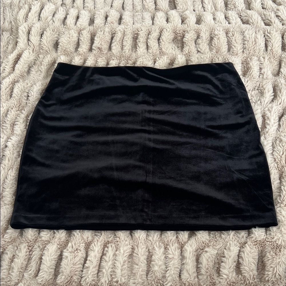 Express High Waist Velvet Black Skirt Size Large